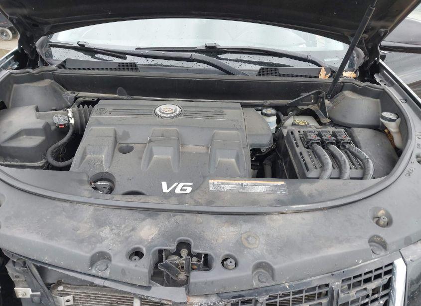 Photo 10 of 2014 Cadillac Srx STANDARD (VIN 3GYFNAE37ES583522)