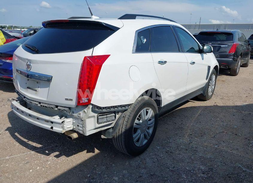 Photo 4 of 2014 Cadillac Srx STANDARD (VIN 3GYFNAE37ES676329)