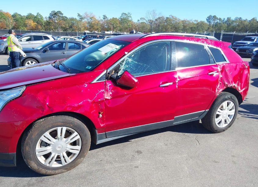 Photo 6 of 2014 Cadillac Srx STANDARD (VIN 3GYFNAE37ES685600)