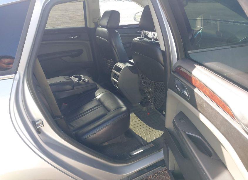 Photo 8 of 2010 Cadillac Srx LUXURY COLLECTION (VIN 3GYFNAEY4AS572919)