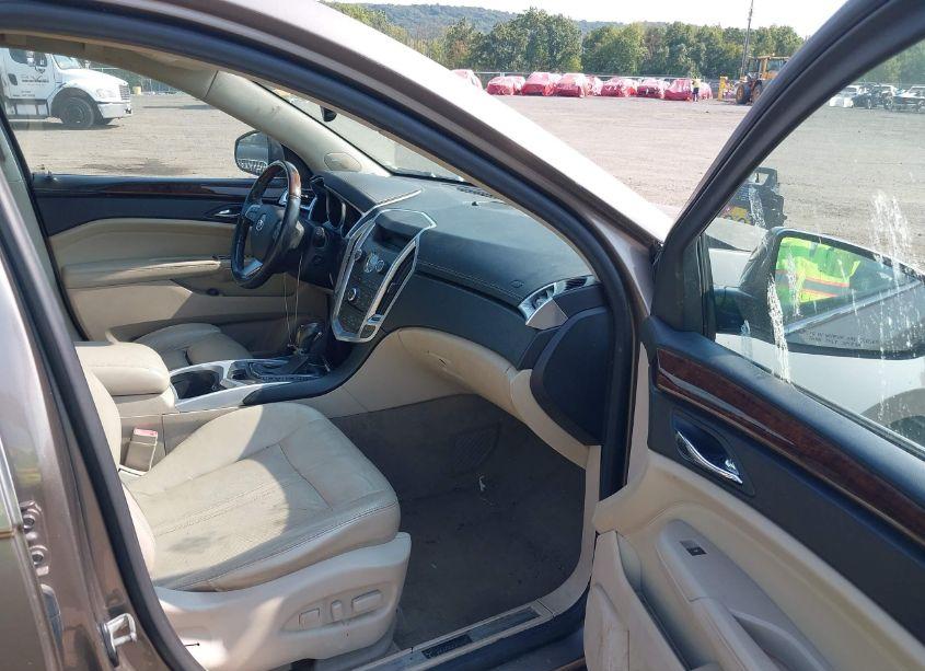 Photo 5 of 2011 Cadillac Srx LUXURY COLLECTION (VIN 3GYFNAEYXBS518588)