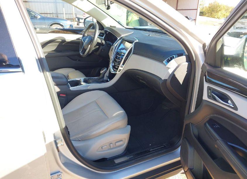 Photo 5 of 2014 Cadillac Srx LUXURY COLLECTION (VIN 3GYFNBE30ES613949)