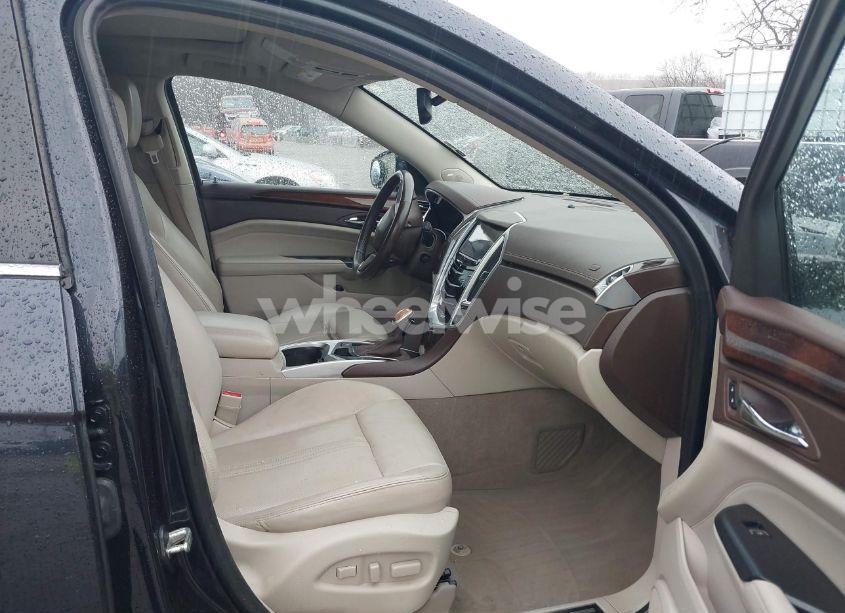 Photo 5 of 2014 Cadillac Srx LUXURY COLLECTION (VIN 3GYFNBE31ES614690)