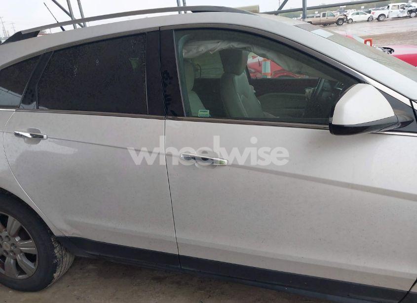 Photo 14 of 2014 Cadillac Srx LUXURY COLLECTION (VIN 3GYFNBE31ES645163)