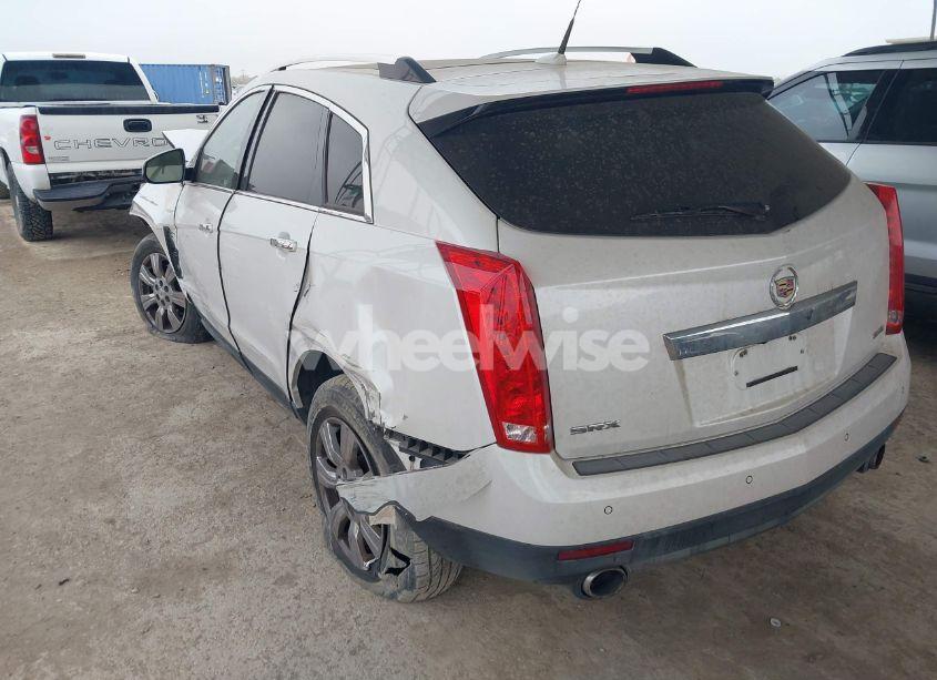 Photo 3 of 2014 Cadillac Srx LUXURY COLLECTION (VIN 3GYFNBE31ES645163)