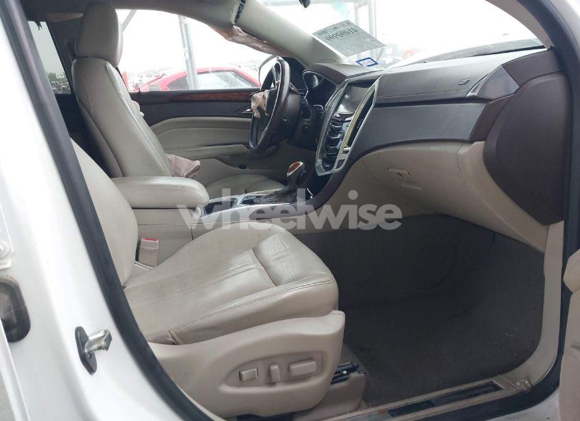 Photo 5 of 2014 Cadillac Srx LUXURY COLLECTION (VIN 3GYFNBE31ES645163)