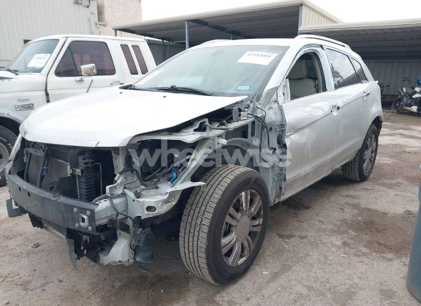 Photo 2 of 2015 Cadillac Srx LUXURY COLLECTION (VIN 3GYFNBE31FS552323)