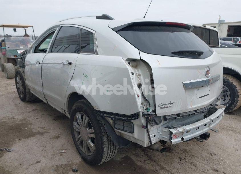 Photo 3 of 2015 Cadillac Srx LUXURY COLLECTION (VIN 3GYFNBE31FS552323)