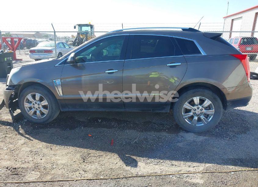 Photo 15 of 2015 Cadillac Srx LUXURY COLLECTION (VIN 3GYFNBE31FS641194)