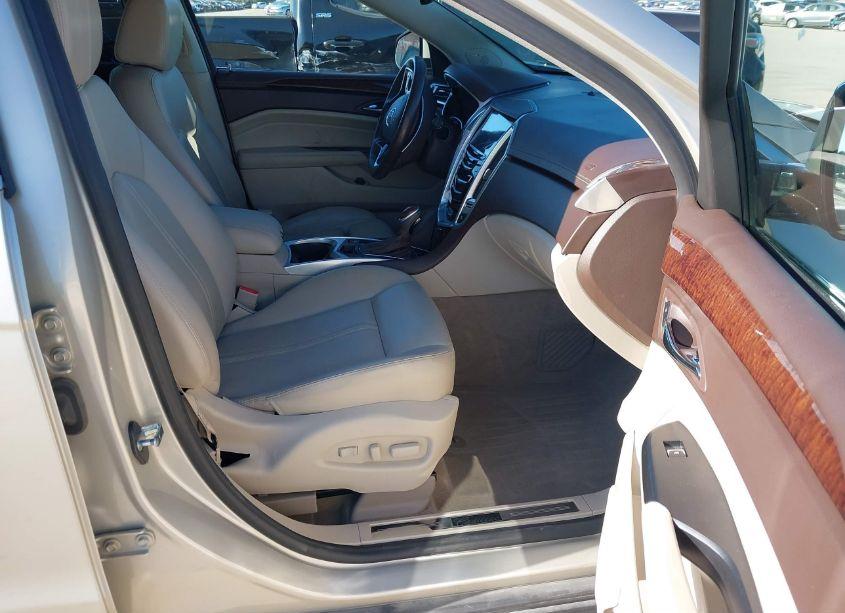 Photo 5 of 2016 Cadillac Srx LUXURY COLLECTION (VIN 3GYFNBE31GS567471)