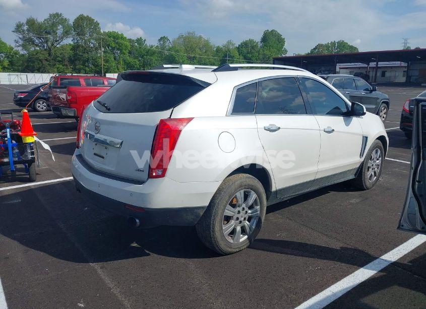 Photo 4 of 2015 Cadillac Srx LUXURY COLLECTION (VIN 3GYFNBE32FS542710)
