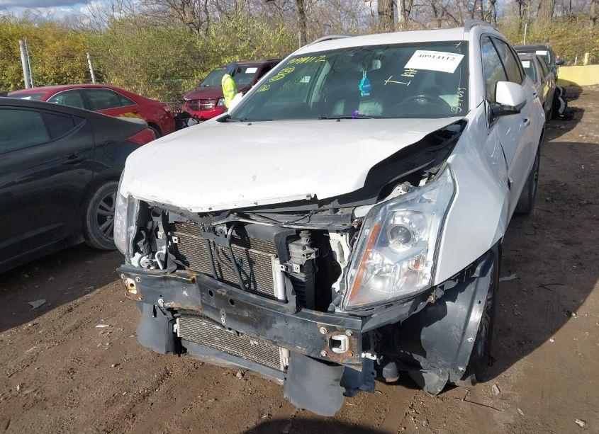 Photo 6 of 2015 Cadillac Srx LUXURY COLLECTION (VIN 3GYFNBE32FS572564)