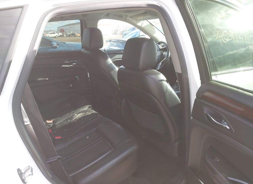 Photo 8 of 2015 Cadillac Srx LUXURY COLLECTION (VIN 3GYFNBE32FS572564)