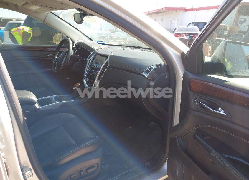 Photo 5 of 2015 Cadillac Srx LUXURY COLLECTION (VIN 3GYFNBE32FS636246)