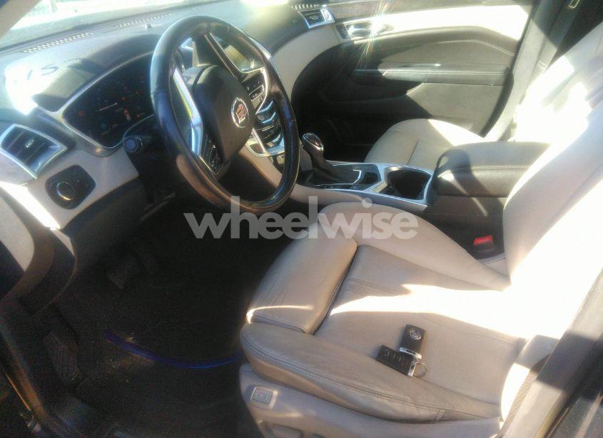 Photo 5 of 2014 Cadillac Srx LUXURY COLLECTION (VIN 3GYFNBE33ES615212)