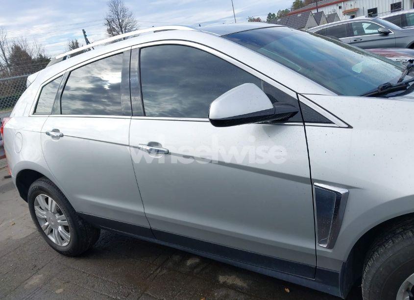 Photo 13 of 2015 Cadillac Srx LUXURY COLLECTION (VIN 3GYFNBE33FS508078)