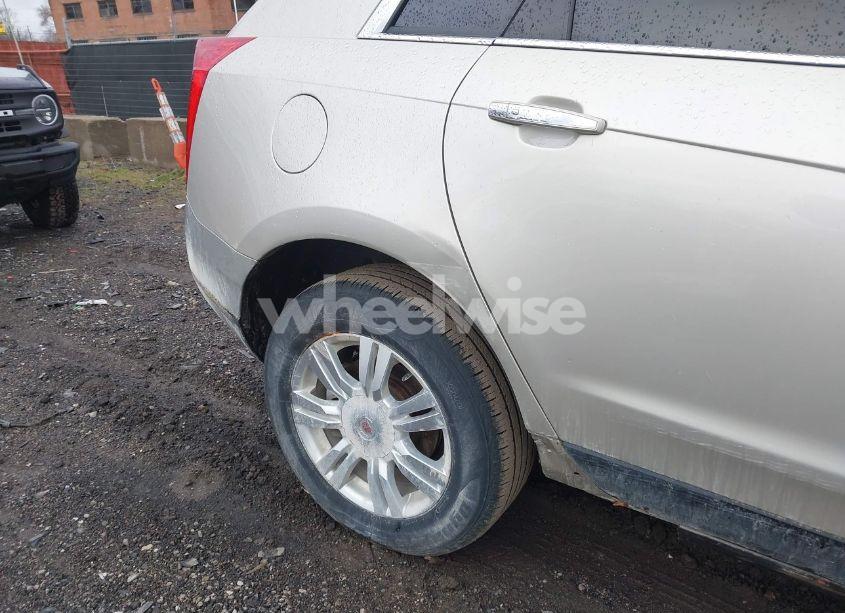 Photo 18 of 2014 Cadillac Srx LUXURY COLLECTION (VIN 3GYFNBE35ES565980)