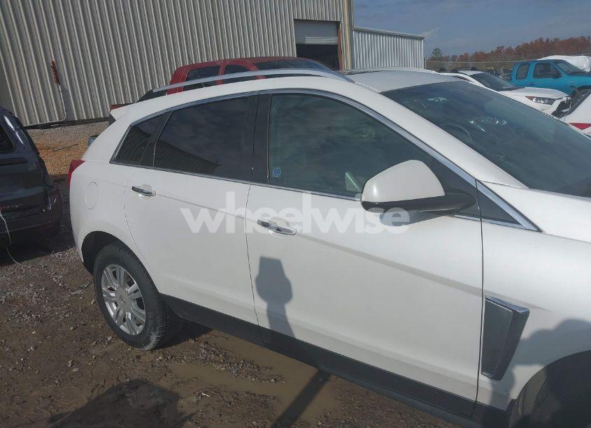 Photo 13 of 2014 Cadillac Srx LUXURY COLLECTION (VIN 3GYFNBE36ES580603)