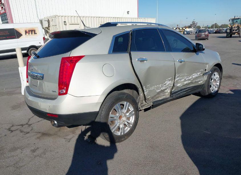 Photo 4 of 2014 Cadillac Srx LUXURY COLLECTION (VIN 3GYFNBE36ES648513)