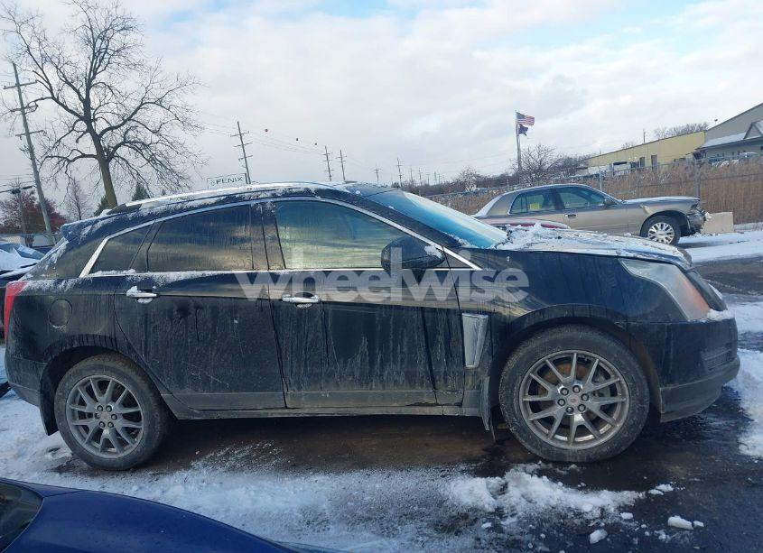 Photo 13 of 2015 Cadillac Srx LUXURY COLLECTION (VIN 3GYFNBE36FS545187)