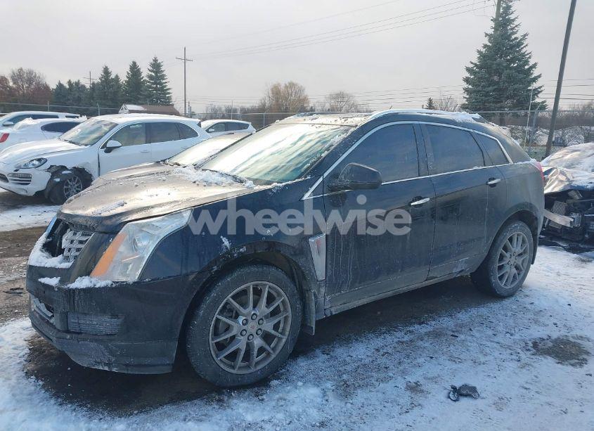 Photo 2 of 2015 Cadillac Srx LUXURY COLLECTION (VIN 3GYFNBE36FS545187)