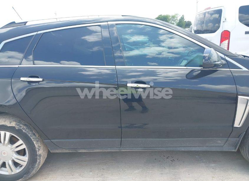 Photo 13 of 2015 Cadillac Srx LUXURY COLLECTION (VIN 3GYFNBE36FS641711)