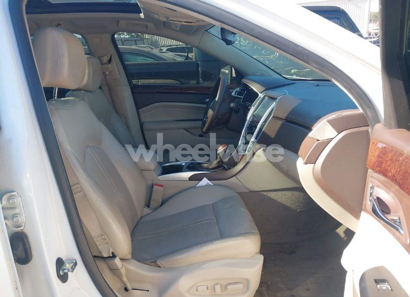 Photo 5 of 2016 Cadillac Srx LUXURY COLLECTION (VIN 3GYFNBE36GS551539)