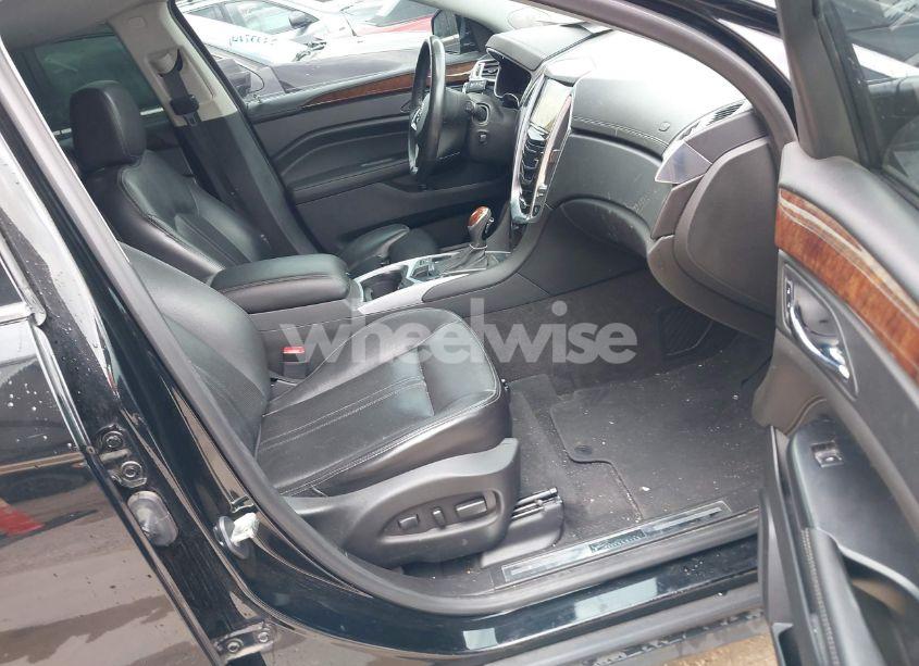 Photo 5 of 2014 Cadillac Srx LUXURY COLLECTION (VIN 3GYFNBE37ES656720)