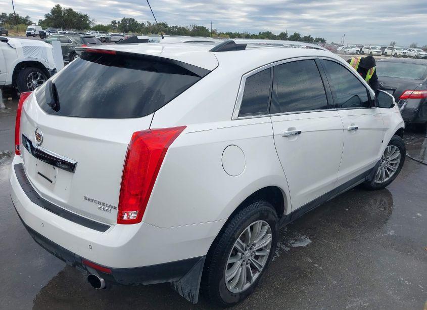 Photo 4 of 2015 Cadillac Srx LUXURY COLLECTION (VIN 3GYFNBE37FS526342)