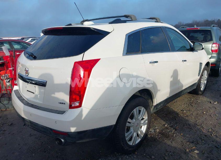 Photo 4 of 2015 Cadillac Srx LUXURY COLLECTION (VIN 3GYFNBE37FS639546)