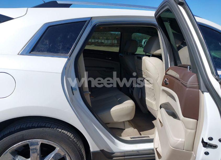 Photo 8 of 2012 Cadillac Srx PERFORMANCE COLLECTION (VIN 3GYFNBE38CS653936)