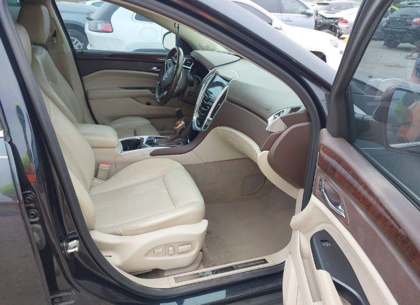 Photo 5 of 2014 Cadillac Srx LUXURY COLLECTION (VIN 3GYFNBE38ES664034)