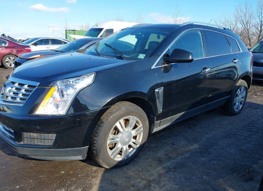 Photo 2 of 2016 Cadillac Srx LUXURY COLLECTION (VIN 3GYFNBE38GS546486)