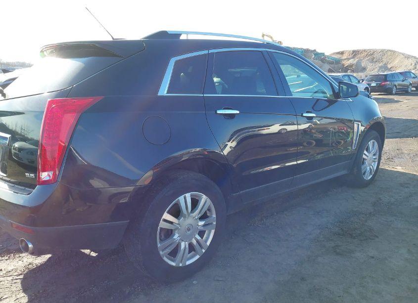 Photo 4 of 2016 Cadillac Srx LUXURY COLLECTION (VIN 3GYFNBE38GS546486)