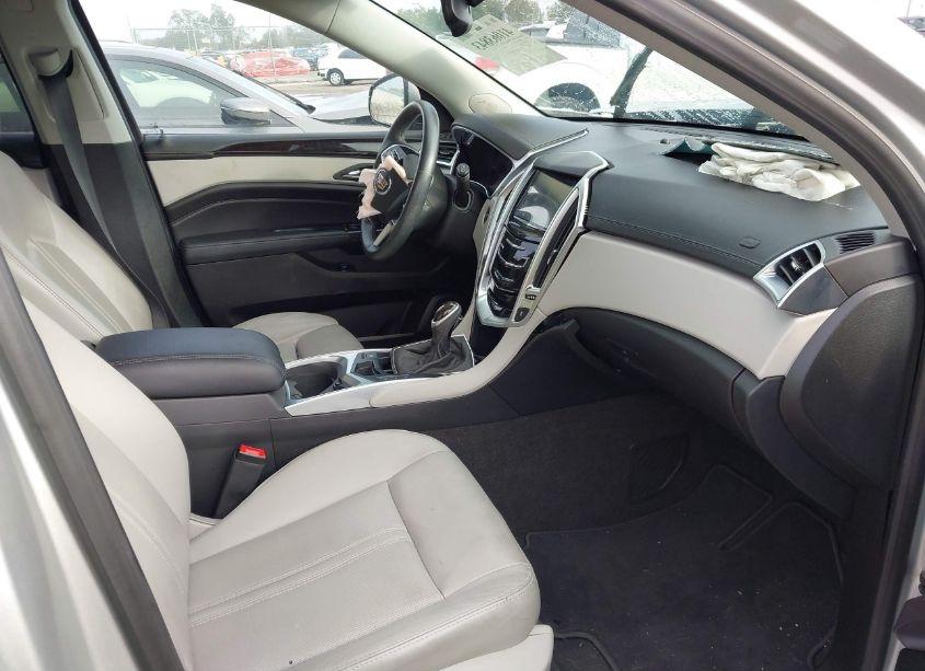 Photo 5 of 2016 Cadillac Srx LUXURY COLLECTION (VIN 3GYFNBE38GS562798)