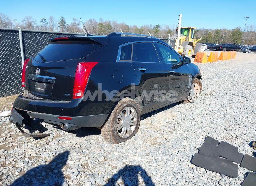 Photo 4 of 2014 Cadillac Srx LUXURY COLLECTION (VIN 3GYFNBE39ES521948)