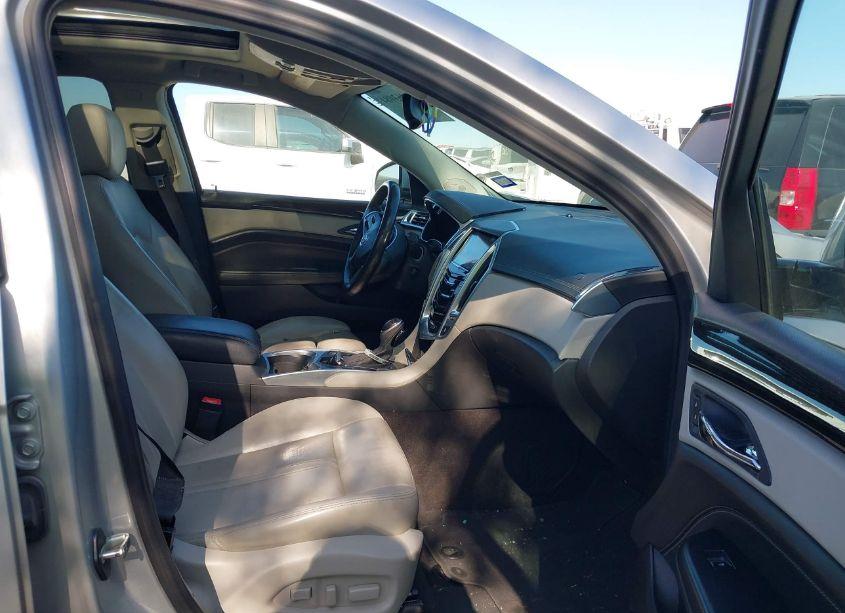 Photo 5 of 2014 Cadillac Srx LUXURY COLLECTION (VIN 3GYFNBE39ES585391)