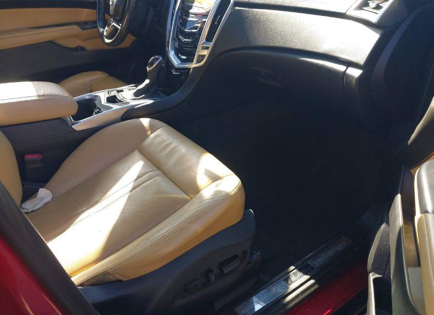 Photo 5 of 2014 Cadillac Srx LUXURY COLLECTION (VIN 3GYFNBE39ES596343)