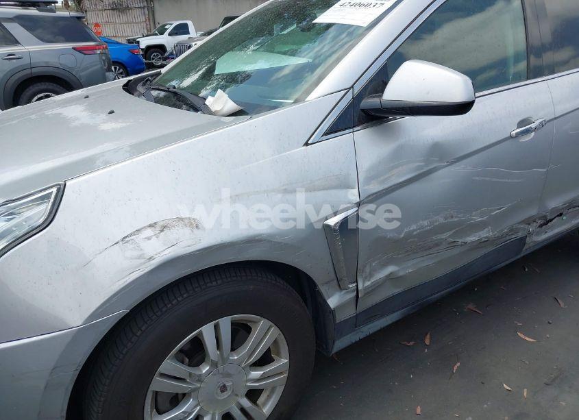 Photo 6 of 2014 Cadillac Srx LUXURY COLLECTION (VIN 3GYFNBE39ES660199)