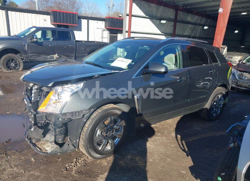 Photo 2 of 2015 Cadillac Srx LUXURY COLLECTION (VIN 3GYFNBE39FS570469)