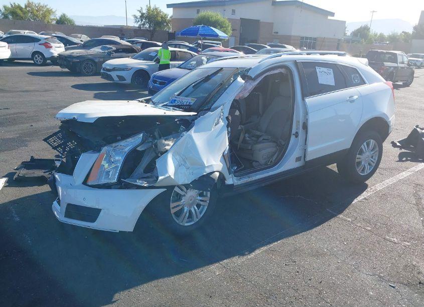 Photo 2 of 2015 Cadillac Srx LUXURY COLLECTION (VIN 3GYFNBE39FS582606)