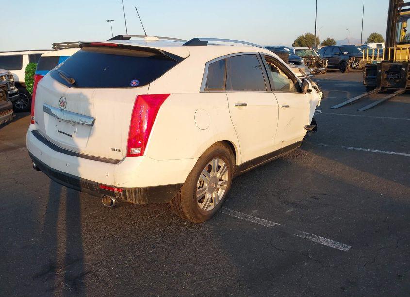 Photo 4 of 2015 Cadillac Srx LUXURY COLLECTION (VIN 3GYFNBE39FS582606)