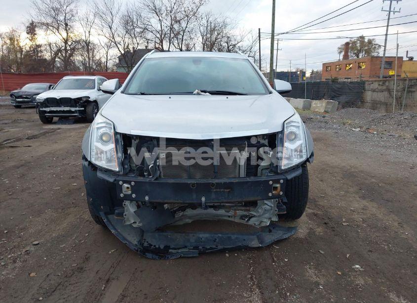 Photo 13 of 2015 Cadillac Srx LUXURY COLLECTION (VIN 3GYFNBE39FS622229)