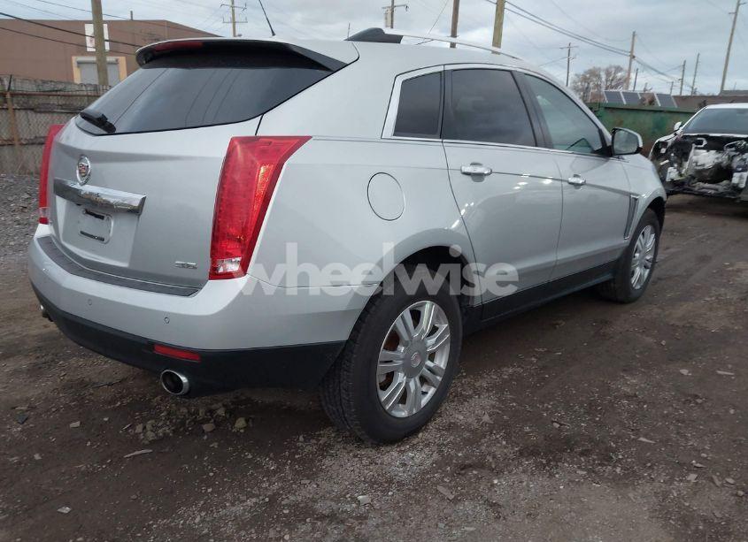 Photo 4 of 2015 Cadillac Srx LUXURY COLLECTION (VIN 3GYFNBE39FS622229)