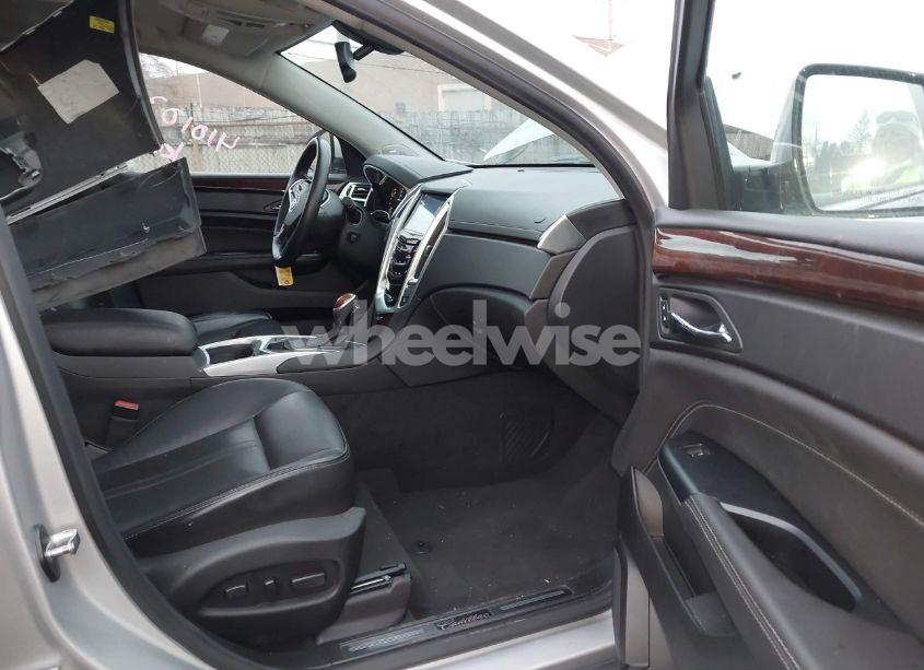 Photo 5 of 2015 Cadillac Srx LUXURY COLLECTION (VIN 3GYFNBE39FS622229)