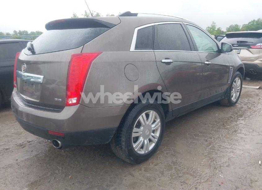 Photo 4 of 2015 Cadillac Srx LUXURY COLLECTION (VIN 3GYFNBE3XFS613085)