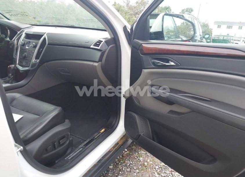 Photo 5 of 2011 Cadillac Srx PERFORMANCE COLLECTION (VIN 3GYFNBEY1BS582654)