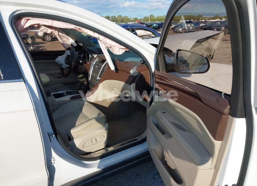 Photo 5 of 2011 Cadillac Srx PERFORMANCE COLLECTION (VIN 3GYFNBEYXBS546820)