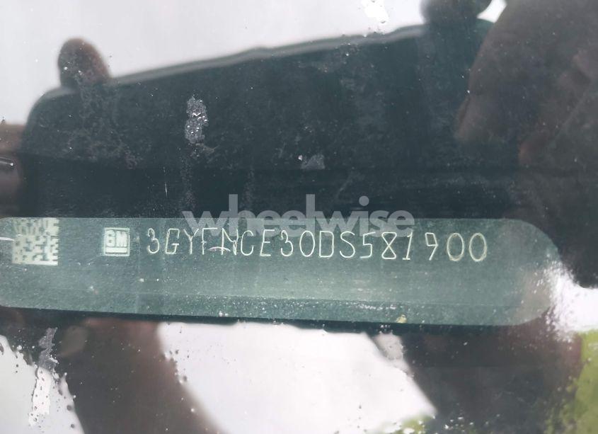 Photo 9 of 2013 Cadillac Srx LUXURY COLLECTION (VIN 3GYFNCE30DS581900)