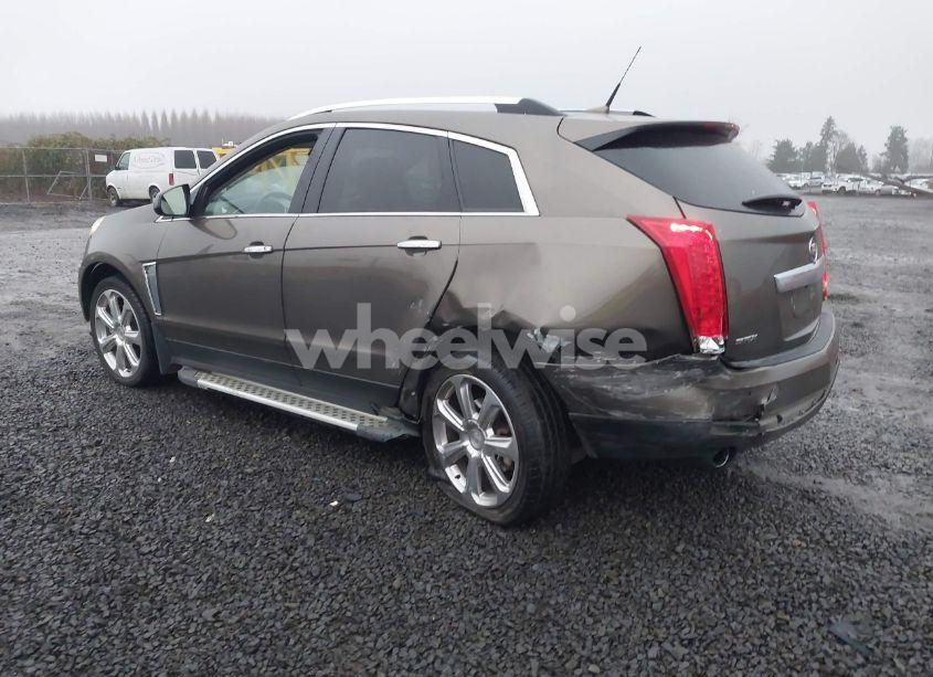Photo 3 of 2014 Cadillac Srx PERFORMANCE COLLECTION (VIN 3GYFNCE30ES635570)